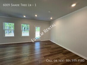 6009 Shade Tree Ln in Durham, NC - Foto de edificio - Building Photo