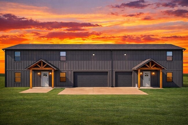 26216 N 2960 Rd in Cashion, OK - Building Photo - Building Photo