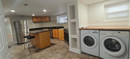 4222 N Laramie Ave in Chicago, IL - Building Photo - Building Photo