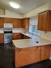 3611 Berkshire St in Eugene, OR - Building Photo - Building Photo