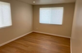 1676 259th St in Los Angeles, CA - Building Photo - Building Photo