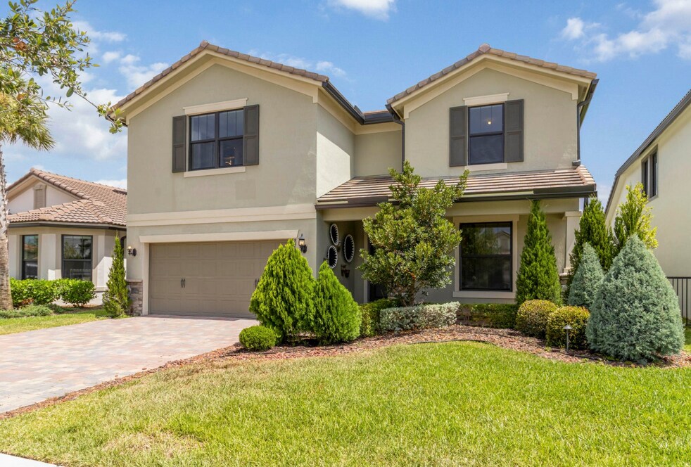 8289 Vaulting Dr in Greenacres, FL - Building Photo