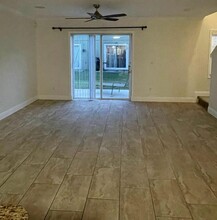 673 Cresting Oak Cir in Orlando, FL - Building Photo - Building Photo
