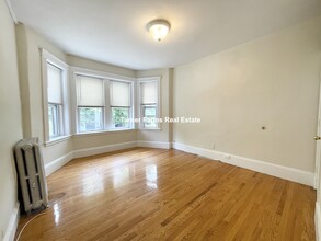 53 Hemenway St, Unit 7 in Boston, MA - Building Photo - Building Photo