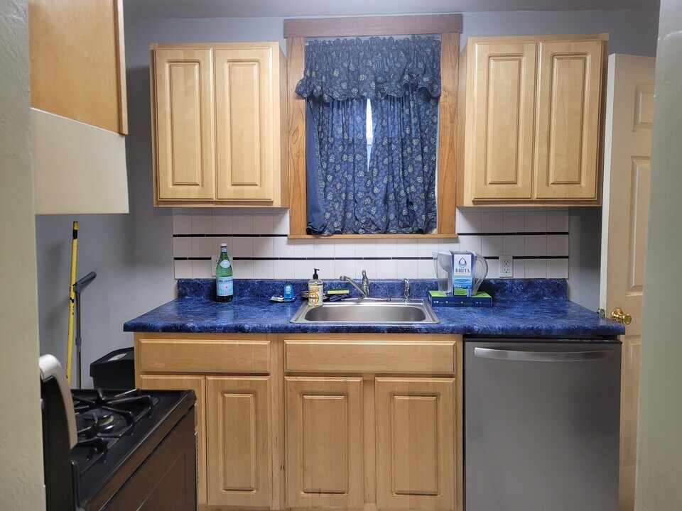 4309 Saline St in Pittsburgh, PA - Building Photo