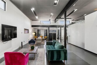 175 Moreland Ave SE in Atlanta, GA - Building Photo - Building Photo