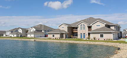 Lake Park Crossing in Appleton, WI - Foto de edificio - Building Photo