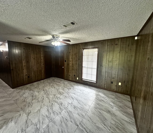 14235 Lamonte Ln in Hammond, LA - Building Photo - Building Photo
