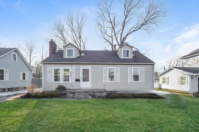 property at 430 Garfield St