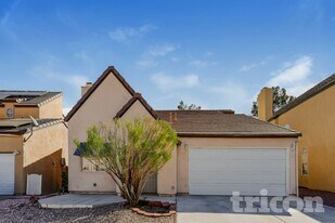 2232 Ladue Dr in Las Vegas, NV - Building Photo