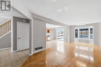 1307 Blackmaple Dr in London, ON - Building Photo - Building Photo