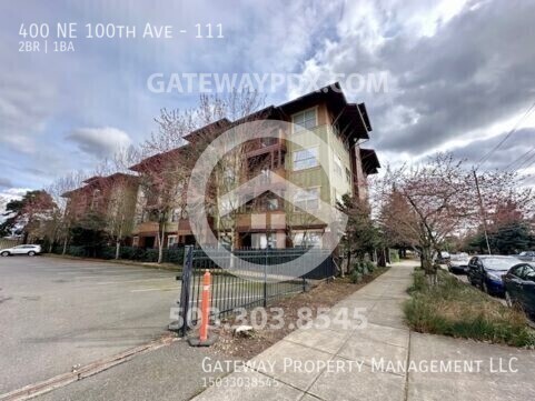 400 NE 100th Ave in Portland, OR - Building Photo - Building Photo