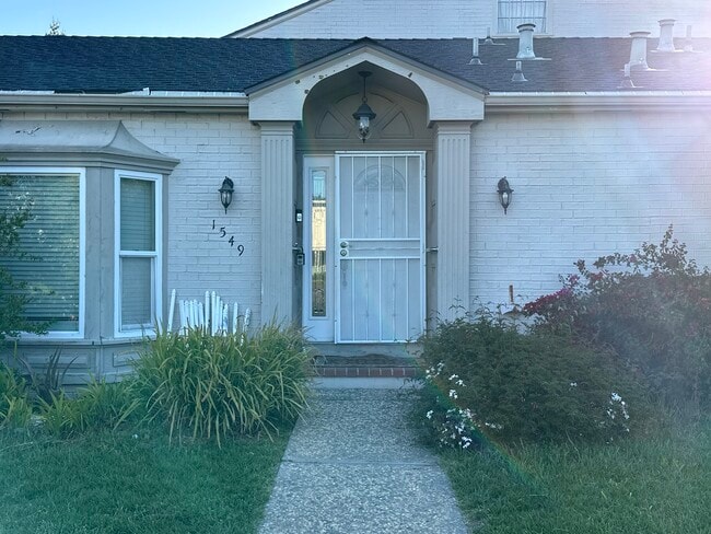 1549 Brookvale Dr in San Jose, CA - Building Photo - Building Photo