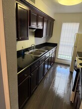 2304 Shidler Dr, Unit 61 in Brownsville, TX - Building Photo - Building Photo