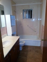 83 Old Springfield Rd in Quitman, AR - Foto de edificio - Building Photo