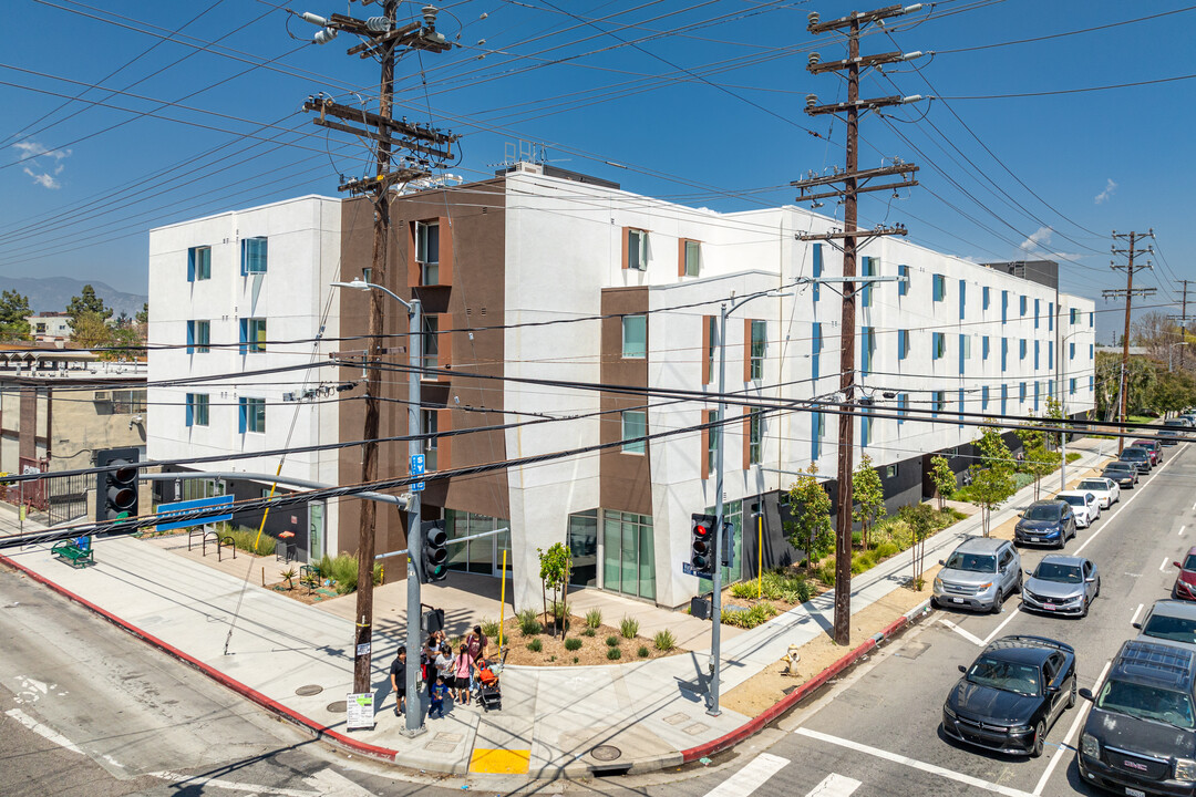 Talisa Apartments in Panorama City, CA - Building Photo