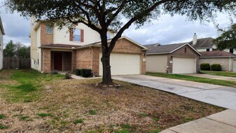22207 Greengate Dr in Spring, TX - Building Photo