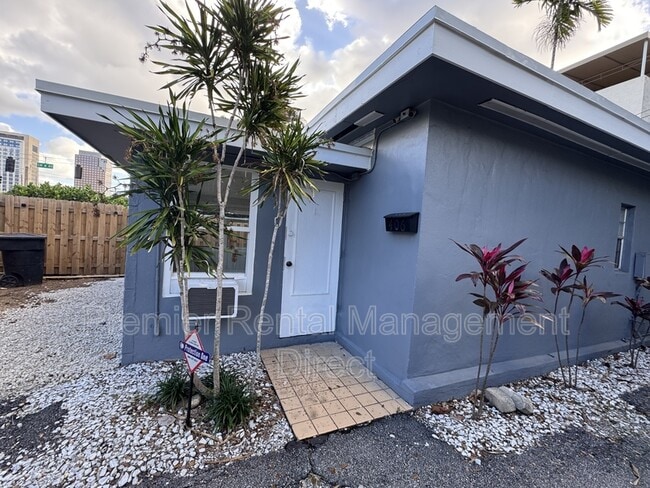 406 SW 7th St in Fort Lauderdale, FL - Building Photo - Building Photo