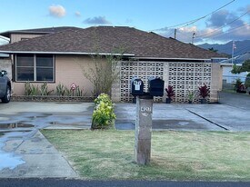 427 Olomana St in Kailua, HI - Building Photo