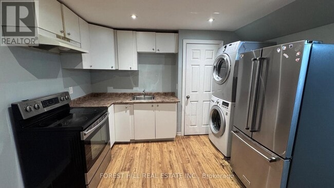 property at 37 Isle Royal Terrace