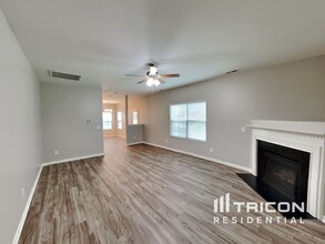 570 Clear Meadow Dr in Winston-Salem, NC - Building Photo - Building Photo