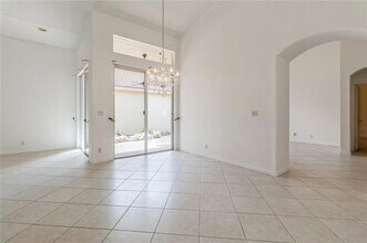 5851 NW 119th Dr, Unit 310-211 in Coral Springs, FL - Building Photo - Building Photo