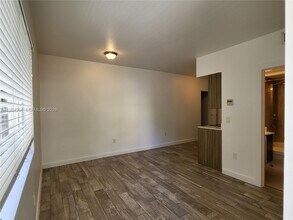 557 Michigan Ave in Miami Beach, FL - Building Photo - Building Photo