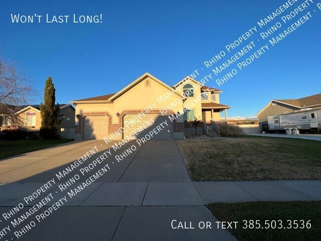 791 St Andrews Dr-Unit -Upstairs in Syracuse, UT - Building Photo - Building Photo