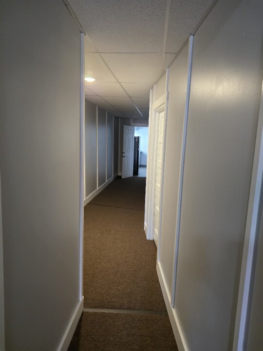 34 N Earl St in Shippensburg, PA - Building Photo