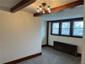 412 Delmar Pl in Salina, NY - Building Photo - Building Photo