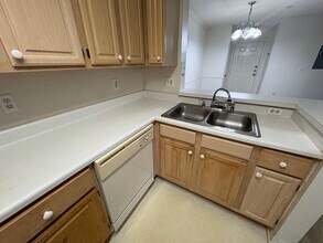 1949 Summer Club Dr in Oviedo, FL - Building Photo - Building Photo