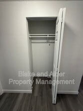 3865 NE 152nd Ave in Portland, OR - Building Photo - Building Photo