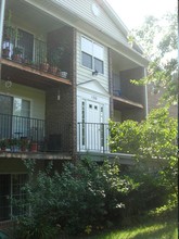 Wood Properties Apartments in Greensboro, NC - Foto de edificio - Building Photo