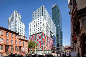 38 6th Ave in Brooklyn, NY - Building Photo - Building Photo