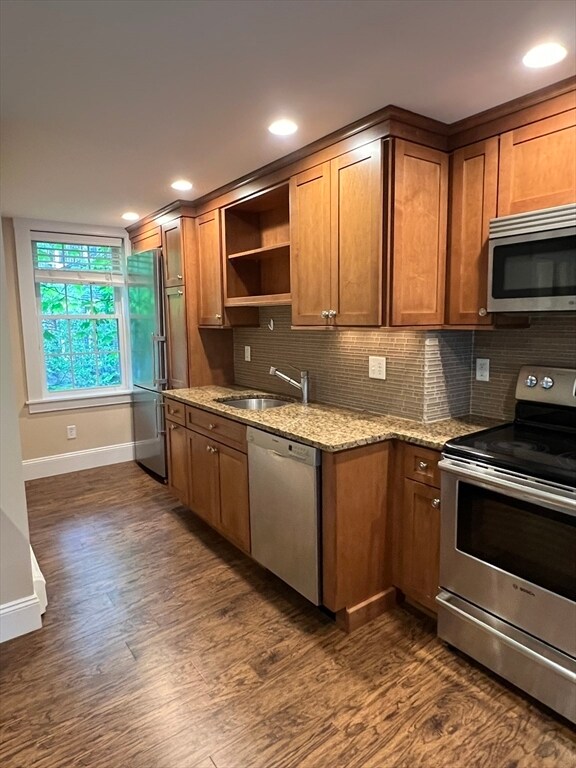 2 S Cedar Pl in Boston, MA - Building Photo - Building Photo