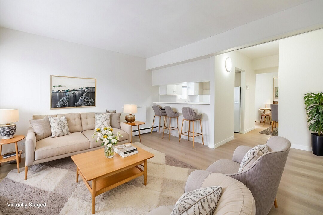 Parada Estates in Calgary, AB - Building Photo