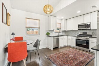 4908 Rowena Ave in Austin, TX - Building Photo - Building Photo