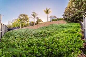 2760 Lone Jack Rd in Encinitas, CA - Building Photo - Building Photo
