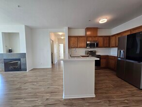 14915 38th Dr SE, Unit E3009 in Bothell, WA - Building Photo - Building Photo