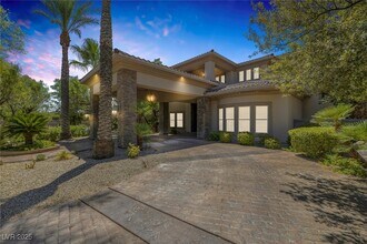 1545 Villa Rica Dr in Henderson, NV - Building Photo - Building Photo