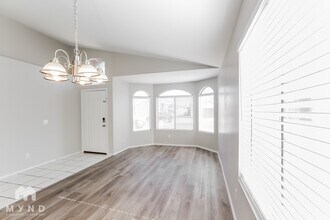 1045 W Todd Dr in Tempe, AZ - Building Photo - Building Photo