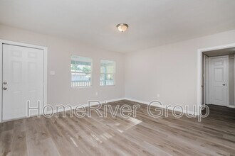 2107 W Ferris Ave in Tampa, FL - Building Photo - Building Photo