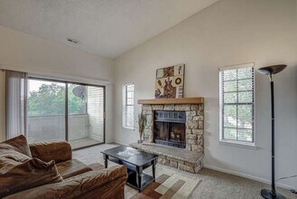467 S Memphis Way in Aurora, CO - Building Photo - Building Photo