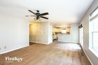 740 Speedway Woods Dr in Indianapolis, IN - Building Photo - Building Photo