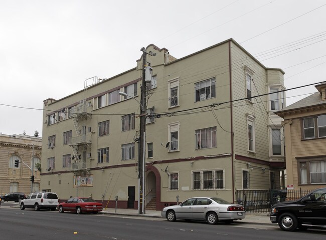 1415 Martin Luther King Jr Way in Oakland, CA - Foto de edificio - Building Photo