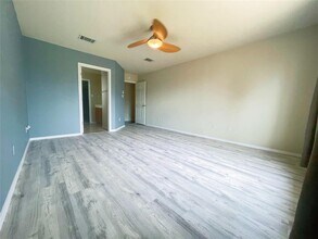 577 Quarter Ave in Buda, TX - Building Photo - Building Photo
