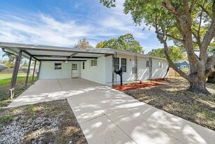 3401 Purdue St in Melbourne, FL - Building Photo