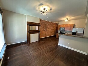 56-58-58 W 10th Ave in Columbus, OH - Building Photo - Building Photo