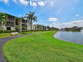 1109 Green Pine Blvd in West Palm Beach, FL - Building Photo