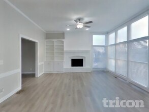 15841 W Beckett Ln in Olathe, KS - Building Photo - Building Photo